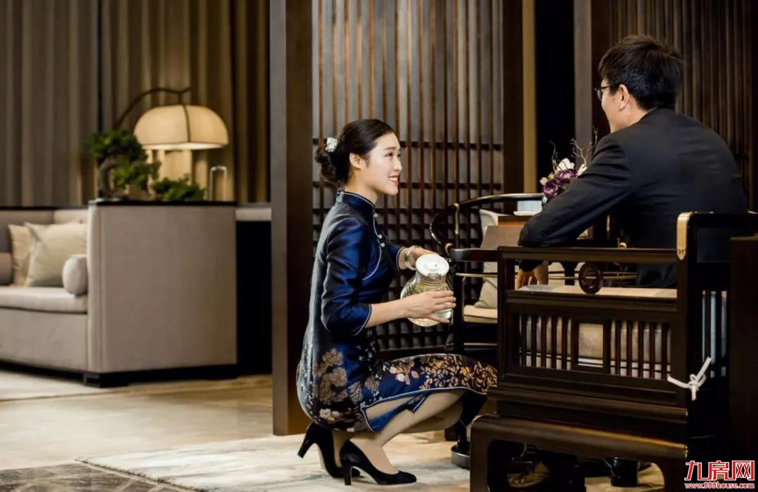 8.24全城瞩目∣不极致不绽放，传说中墅质低密洋房！——九房网