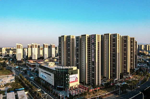 小阳春还在路上,西湖这个楼盘率先火了——九房网 小阳春还在路上,西湖这个楼盘率先火了——九房网